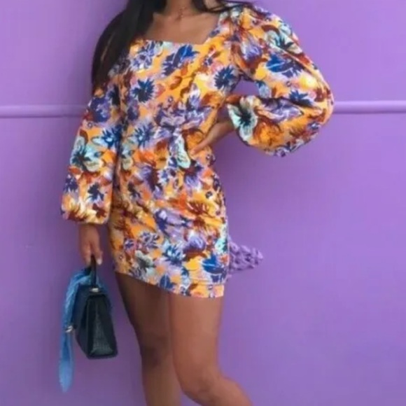 REVOLVE•ZARA- "The Camilla Dress”• NWOT•SOLD OUT EVERYWHERE!• SUZE SMALL - Picture 10 of 16